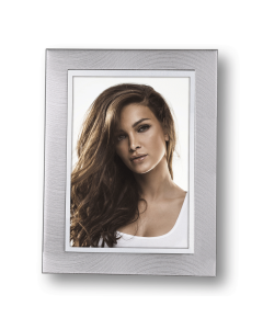 Zep Fotolijst H2268 Wels Silver 15x20 cm Zep Fotolijst H2268 Wels Silver 15x20 cm